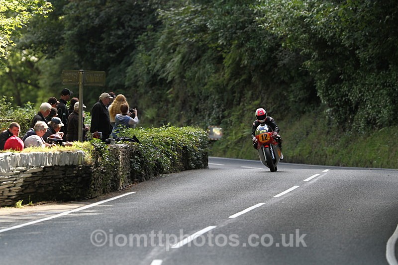 FOM_0999 - Classic TT Lap of honour