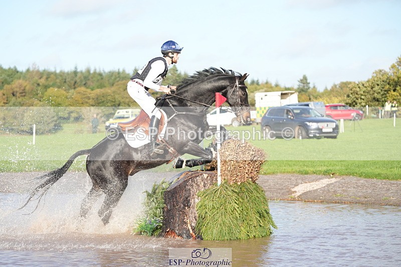 251024A-160351-14692 - C-256-Barnie.Brotherton