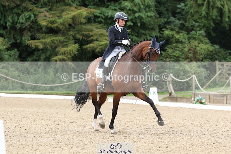 240810-151528-03942 - 231-Louise.Hutchinson-Donnarella