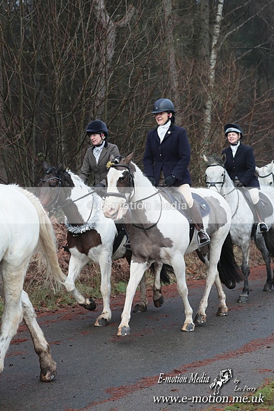 HUPY 261224 423 - Pytchley with Woodland Hunt Boxing Day Meet 26th December 2024