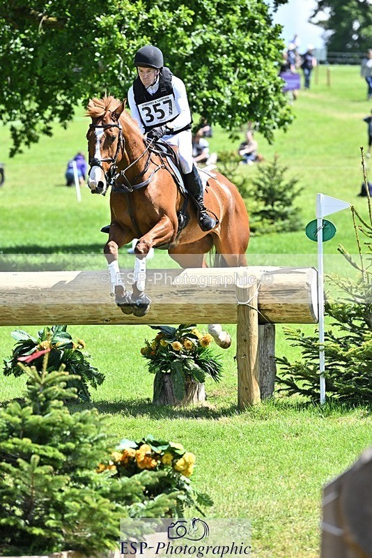 240525-113522-12763 - 357-OUGHTERARD_QUALITY-John_Westmore