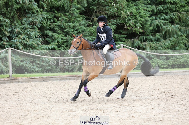 240823X-135736-18102 - 70cm R1 13.45 to 15.30