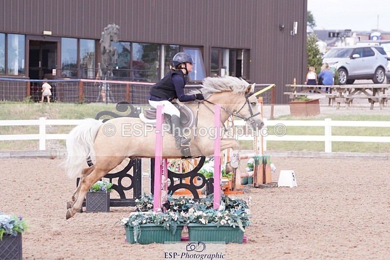 250629-172228-13230 - Cls 33 Stepping Stones 128cm and 138cm