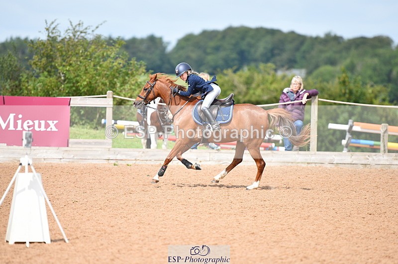 230716A-105910-02188 - Cls 36b Scope 138cm Graham Heath