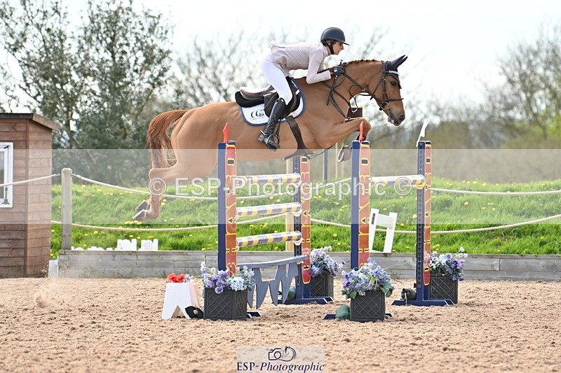 240418A-144900-04541 - Cls 9, 2 Star Big Tour 1.40m