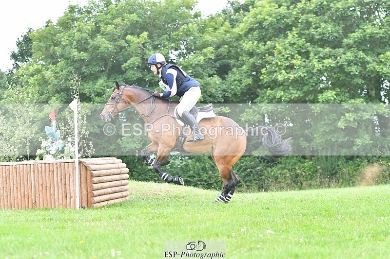 240803-110008-01470 - 059-Ella_Matravers-BALLYMITTY_MAC