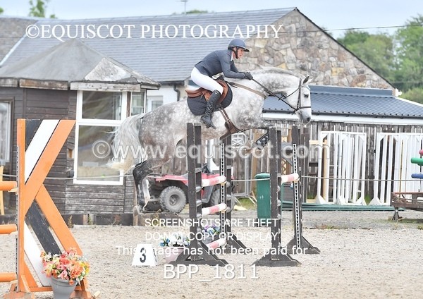 BPP_1811 - FRI CLASS 6 Senior Foxhunter/ 1.20m Open