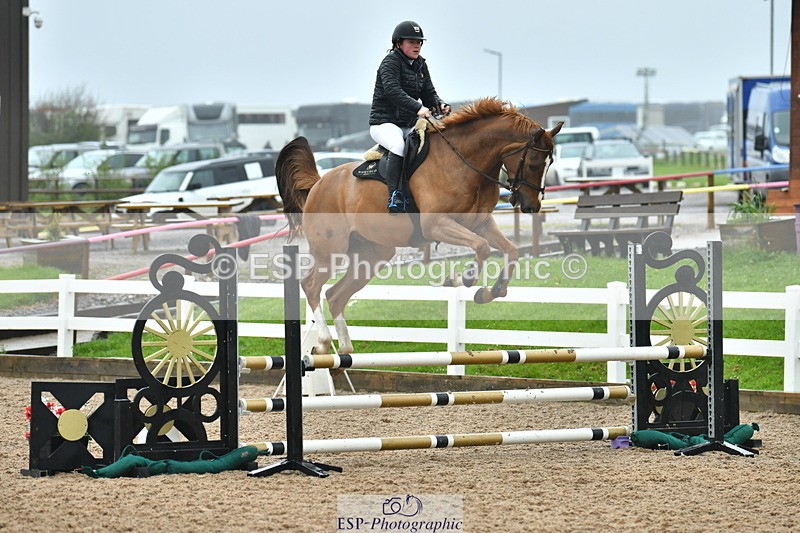230505A-093950-03081 - Cls 13 British Novice