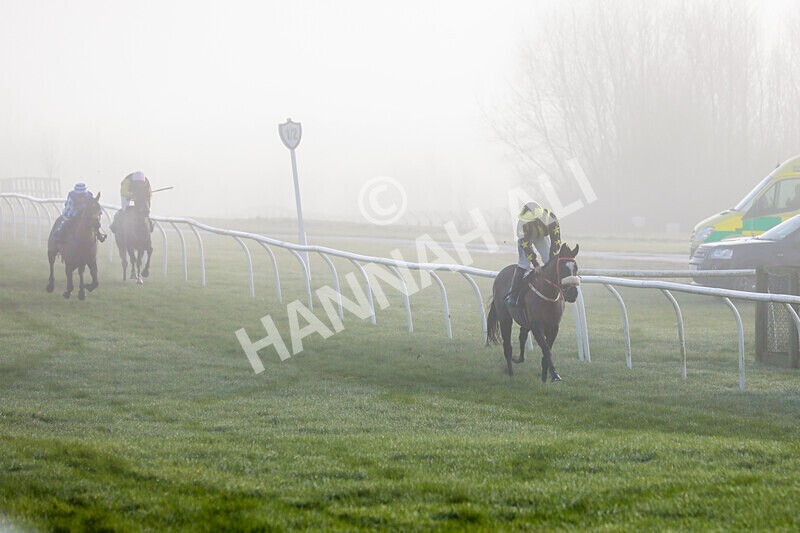 281224-Race 1-Not Staying Long-1173 - Race 1