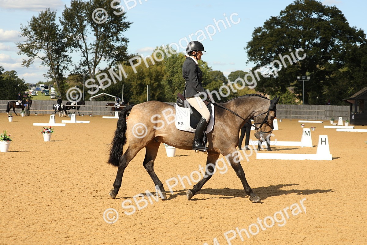 SBM_26582 - D17 - Grand Tour Championship - Novice 27