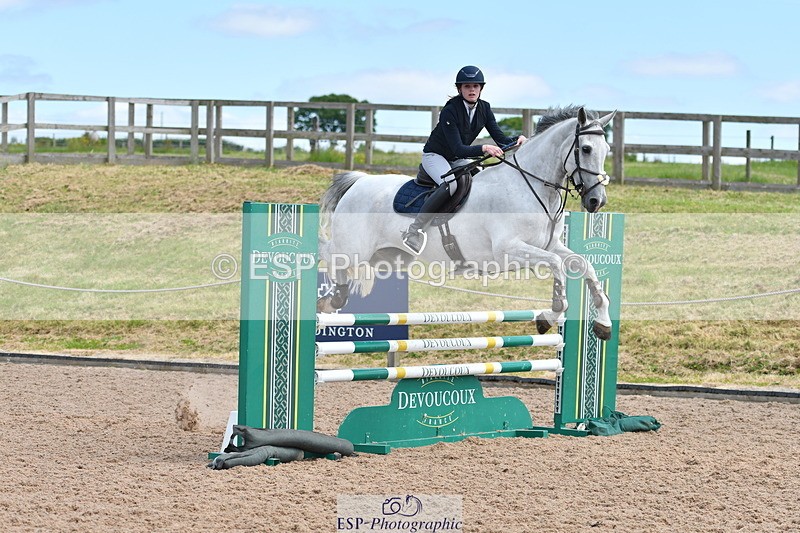 240609A-114849-04759 - Cls 17 Snr 1.05m Open