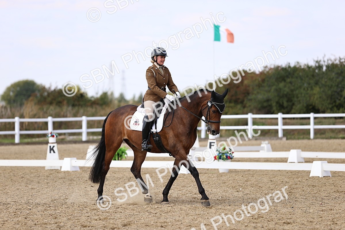 SBM_015005 - Class 4 - Novice 5 - 13.09-13.51