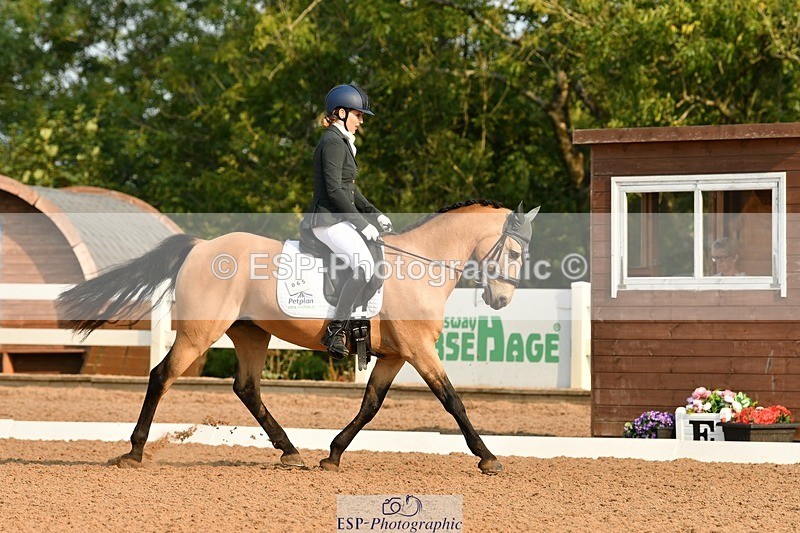 250817-090800-06772 - 065-Nicky.TurriffMyshall.Robby