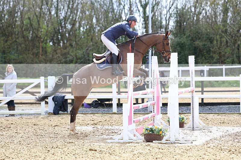 3E7A1971 - Class 7: Senior Newcomers/1.10m open