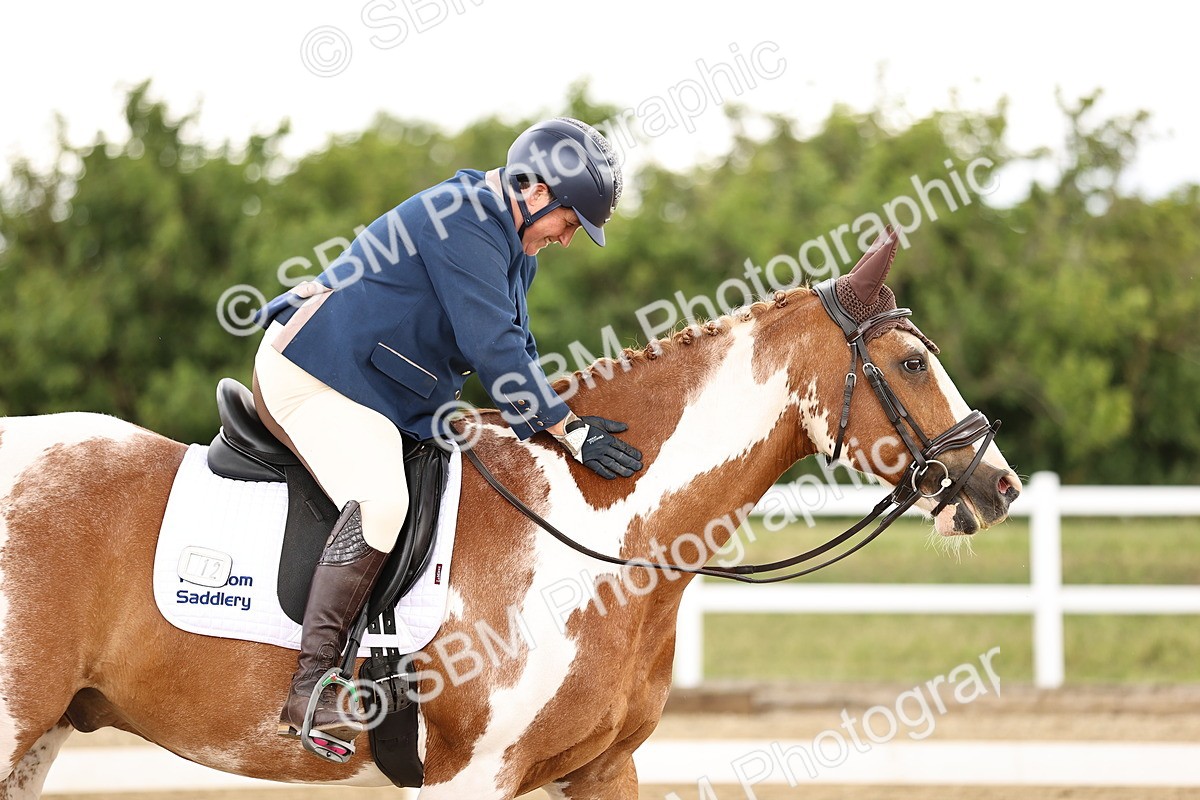 SBM_001962 - Class 2 - Novice 4 - 10.36-11.39