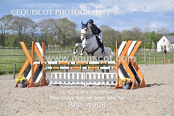 BPP_4908 - SUN CLASS 25 Senior Newcomers/ 1.10m Open