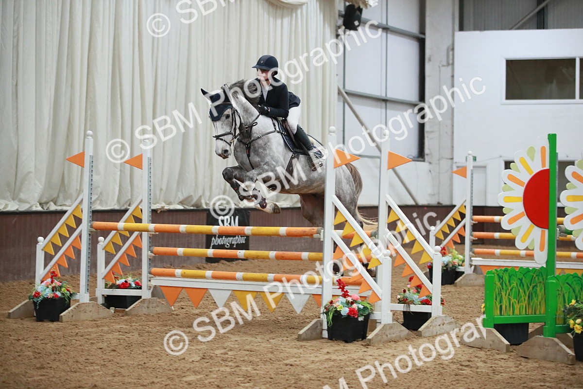 SBM_000928 - Class 4 - Senior Newcomers - 1.10m Open