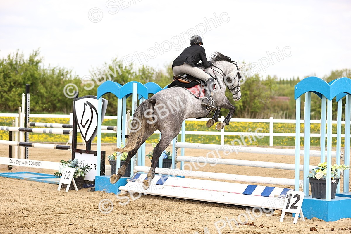 SBM_002479 - Class 11 - Senior newcomers - 1.10m