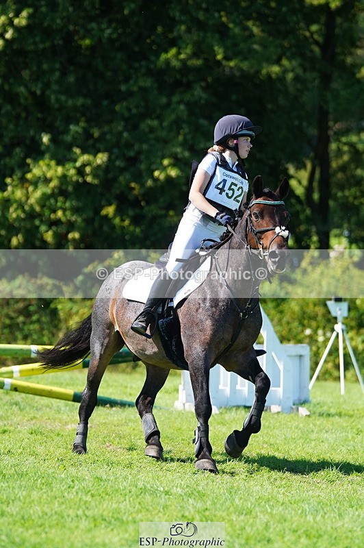 240811A-154320-06049 - 452-