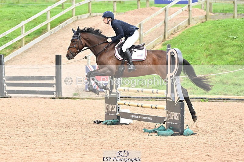 240908A-131622-03979 - Cls 15 U21 Intro 90cm-1.00m  Team Comp