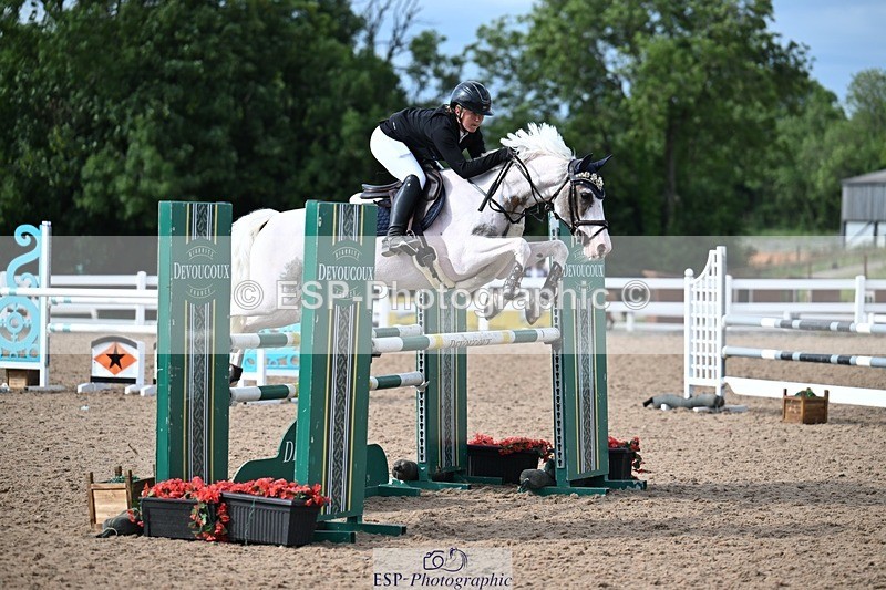 260627-175314-05880 - Cls 27 Foxhunter and 1.10m