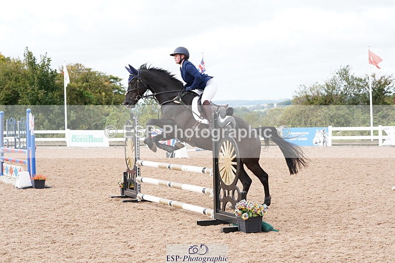 240915A-111252-09321 - Cls 33 85cm Amateur Qualifier