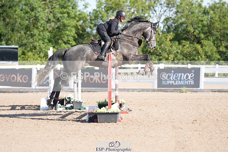 250802-090001-08224 - Cls 19 British Novice and 90cm Open