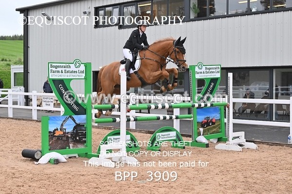 BPP_3909 - CLASS 16 SUN Senior Newcomers/1.10m Open