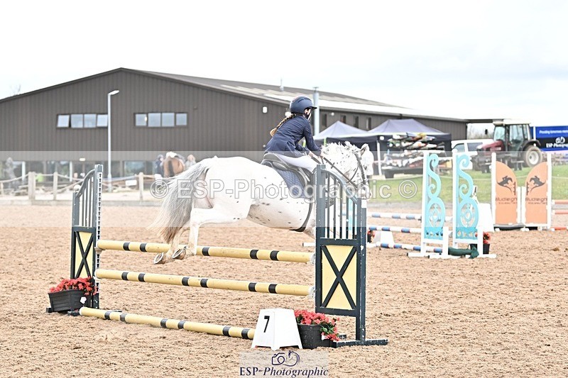 250414-105203-00277 - 80cm Round 1