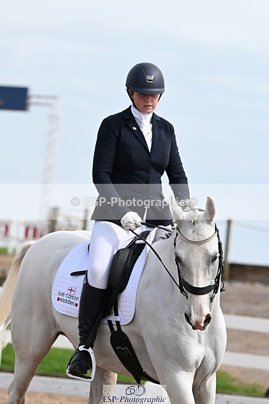 250907-132538-10120 - 065-Jessica.PerrySilver.Secret