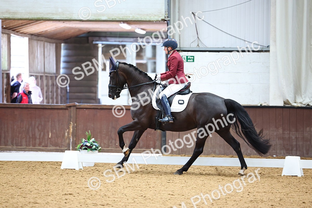 SBM_005633 - Class 5 - Novice 6 - 9.30-10.33