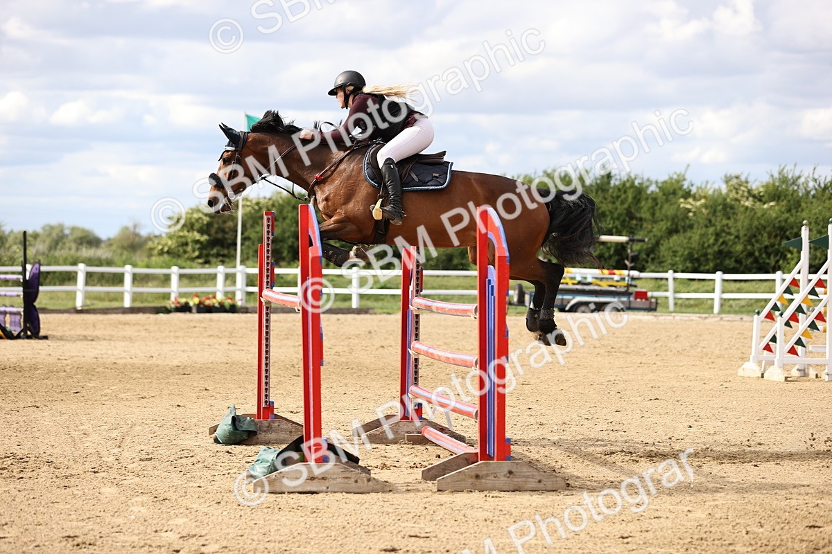 SBM_003816 - Class 13 - Senior Foxhunter - 1.20m