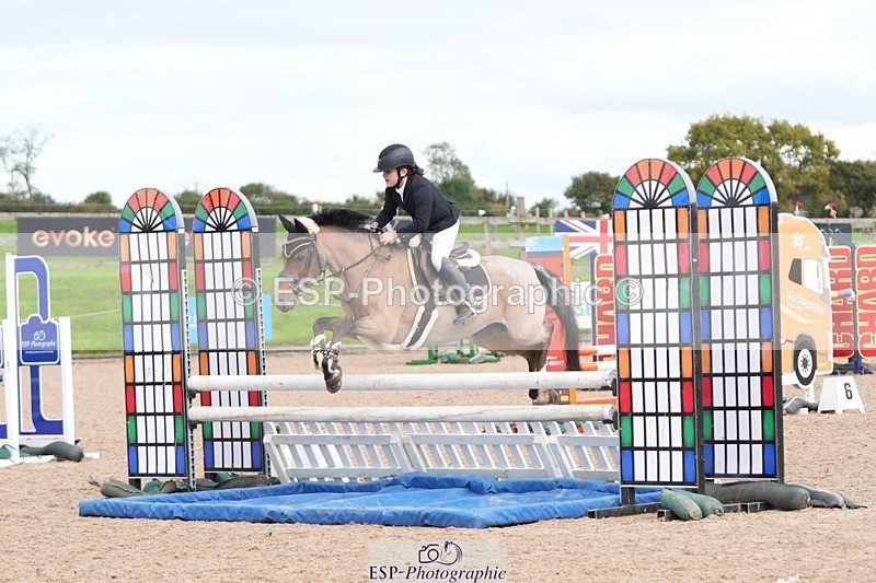 250921-150712-03790 - Cls 20 Pony 80cm Derby