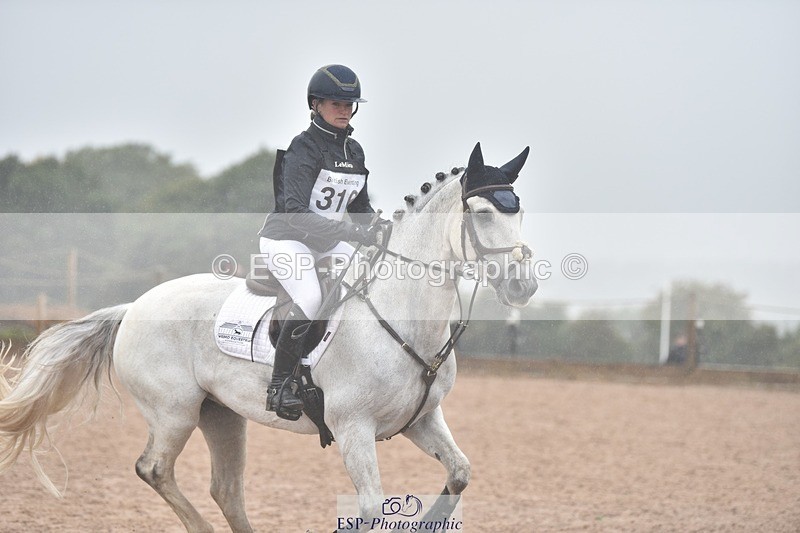 250830-141410-03524 - G-316-Holly.Horton