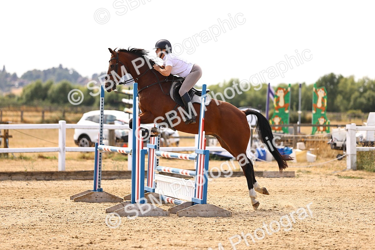 SBM_001093 - Class 4 - Senior Discovery - 1.00m Open