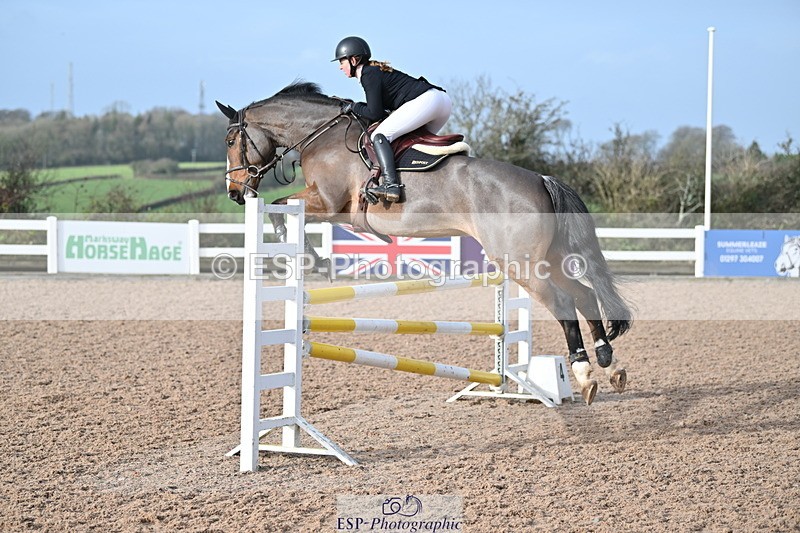 231208A-112251-00454 - Cls 4 Snr 1.05m Open