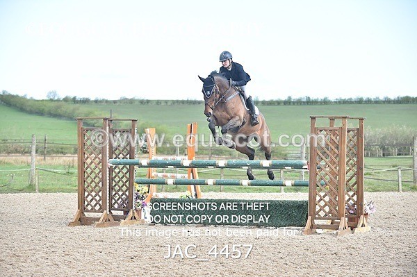 JAC_4457 - CLASS 10 SAT Senior Foxhunter/ 1.20m Open