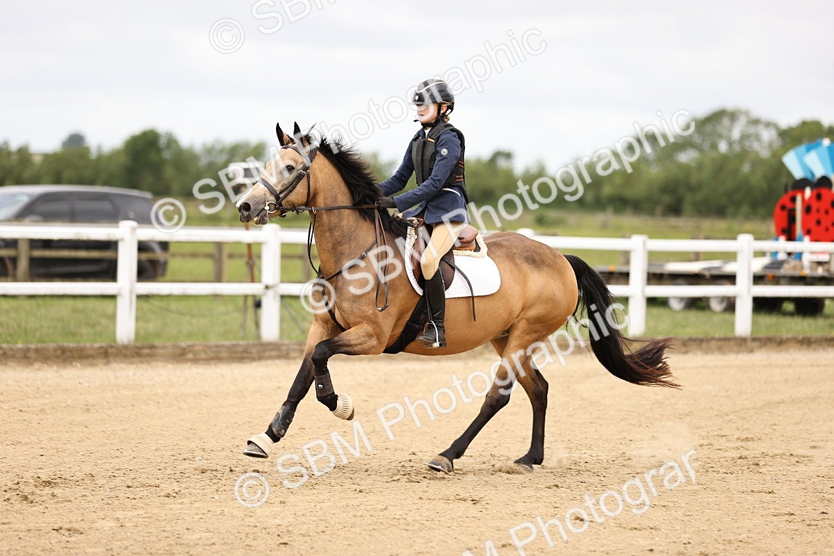 SBM_006863 - Class 1 - 70cm showjumping