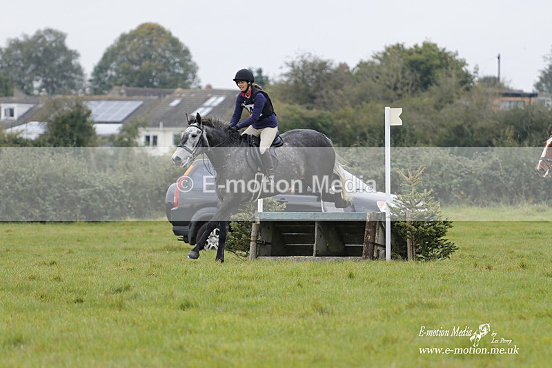  WWHT 171021 1913 - Novice Pairs (0.80m)  17/10/21