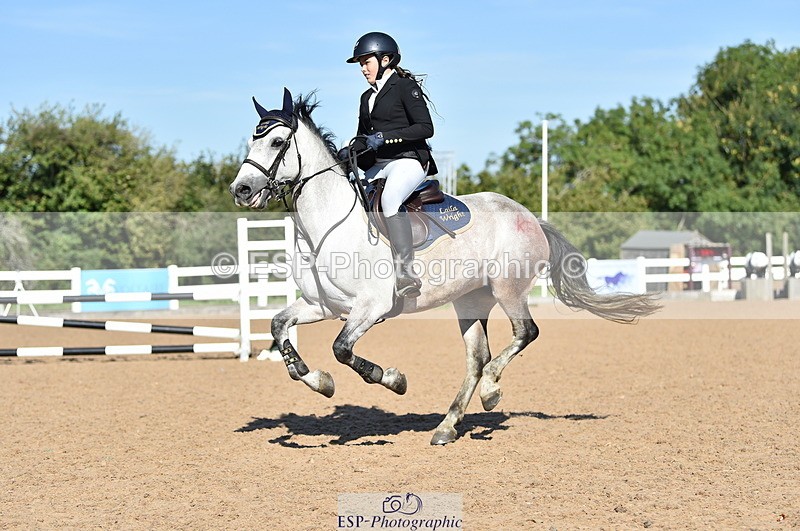 230903A-102406-03960 - Cls 18 Pony Brit Novice & 80cm Open