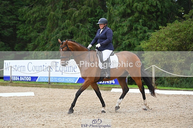 230813-171407-08598 - Cls 14 Medium Silver 16.45 to End