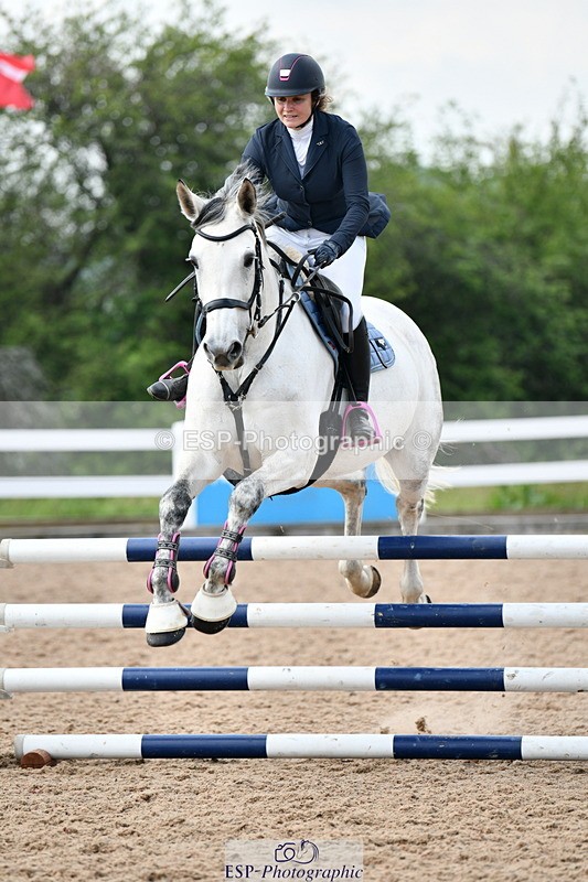 240512A-144005-19209 - Cls 42 85cm National Am Quali