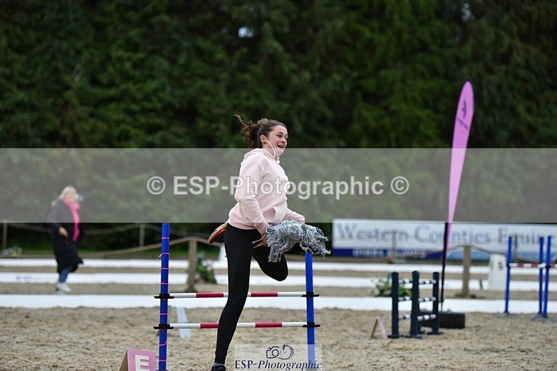 240523-202428-06849 - Hobby Horse Comp