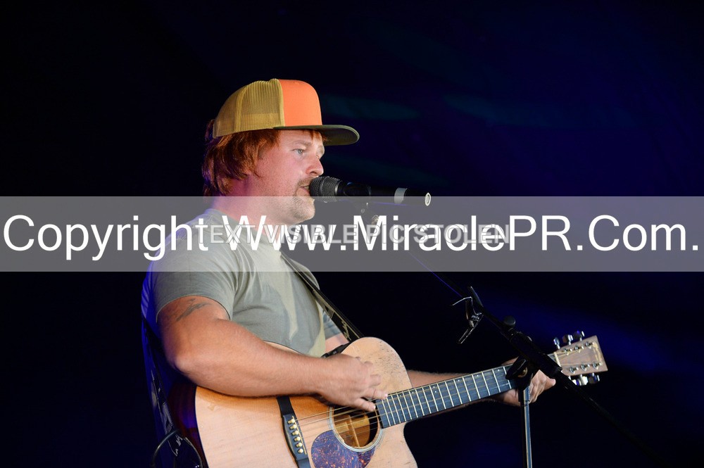 MSF_5475 - Sing it like Sheeran.