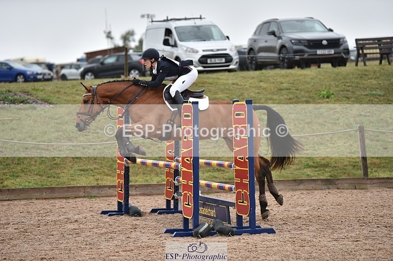 250830-101744-00096 - B-052-Rebecca.Brunt