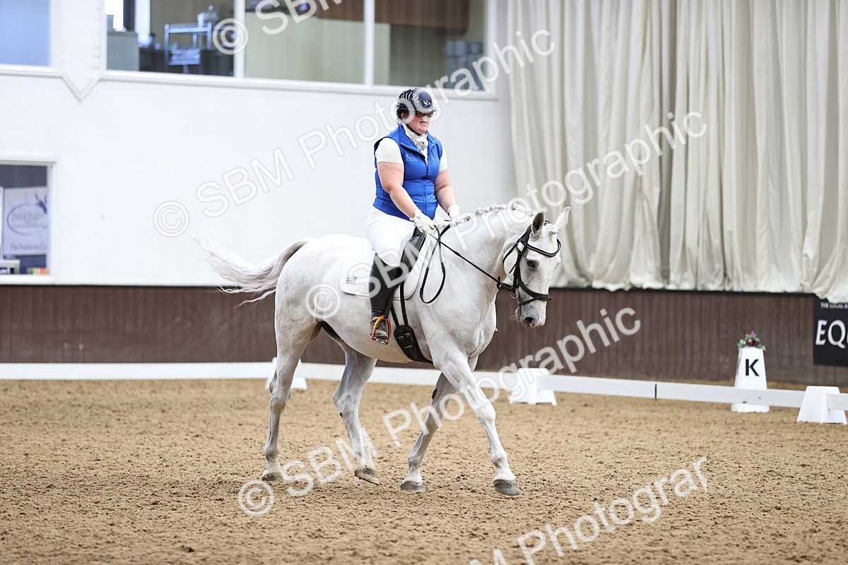 SBM_001910 - Novice 4 - 11.15-13.22