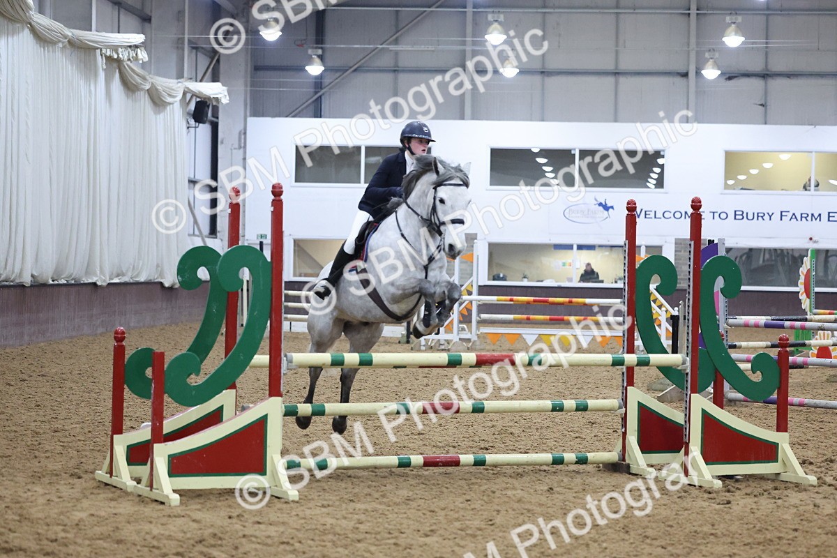SBM_003433 - Class 11 - Blue Chip Pony Newcomers - 1.00m Open