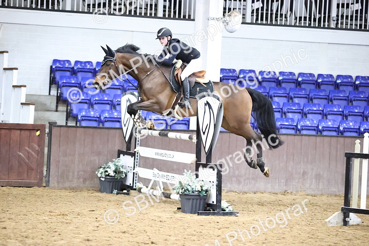 SBM_005666 - Class 17 - Senior Newcomers 1.10m