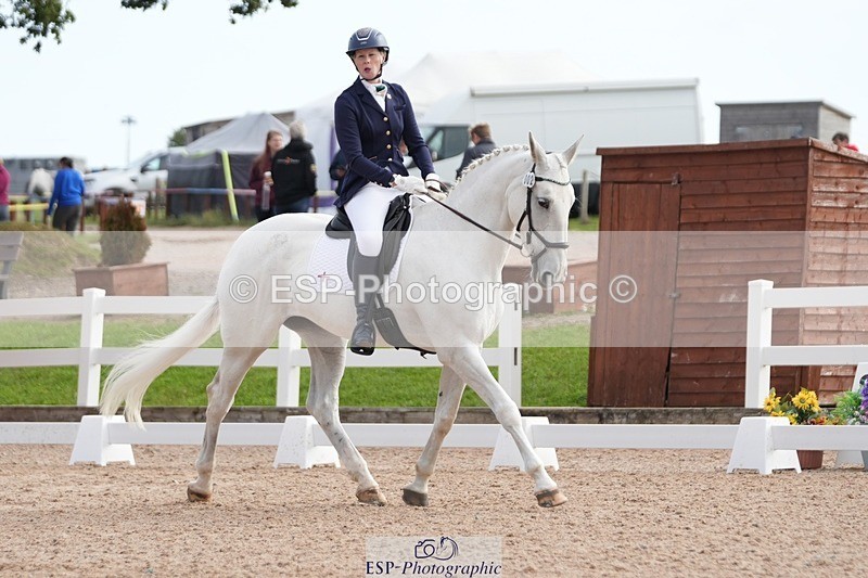 250906-101221-01453 - 002-Claire.JonesOwl.House.Rebel