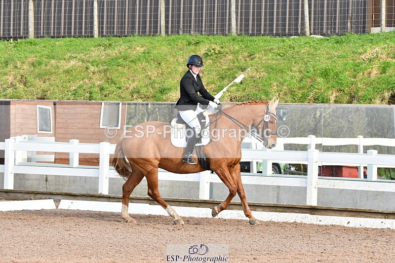 231104A-125607-00590 - Cls 12 Music Medium